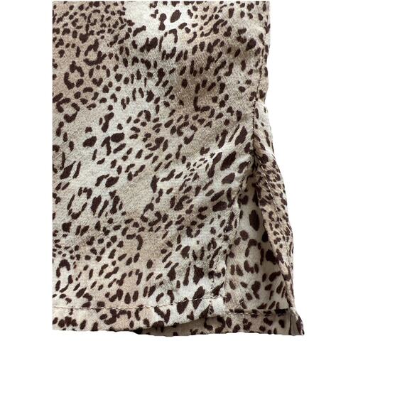 Joie Blouse Top Womens Small 100% Silk Animal Print Button Up V-Neck Workwear - Picture 8 of 12
